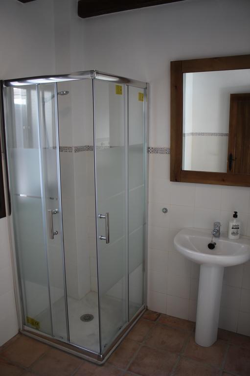 Apartamentos Real Fabrica Hojalata Juzcar Bilik gambar