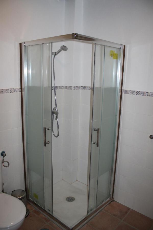 Apartamentos Real Fabrica Hojalata Juzcar Luaran gambar